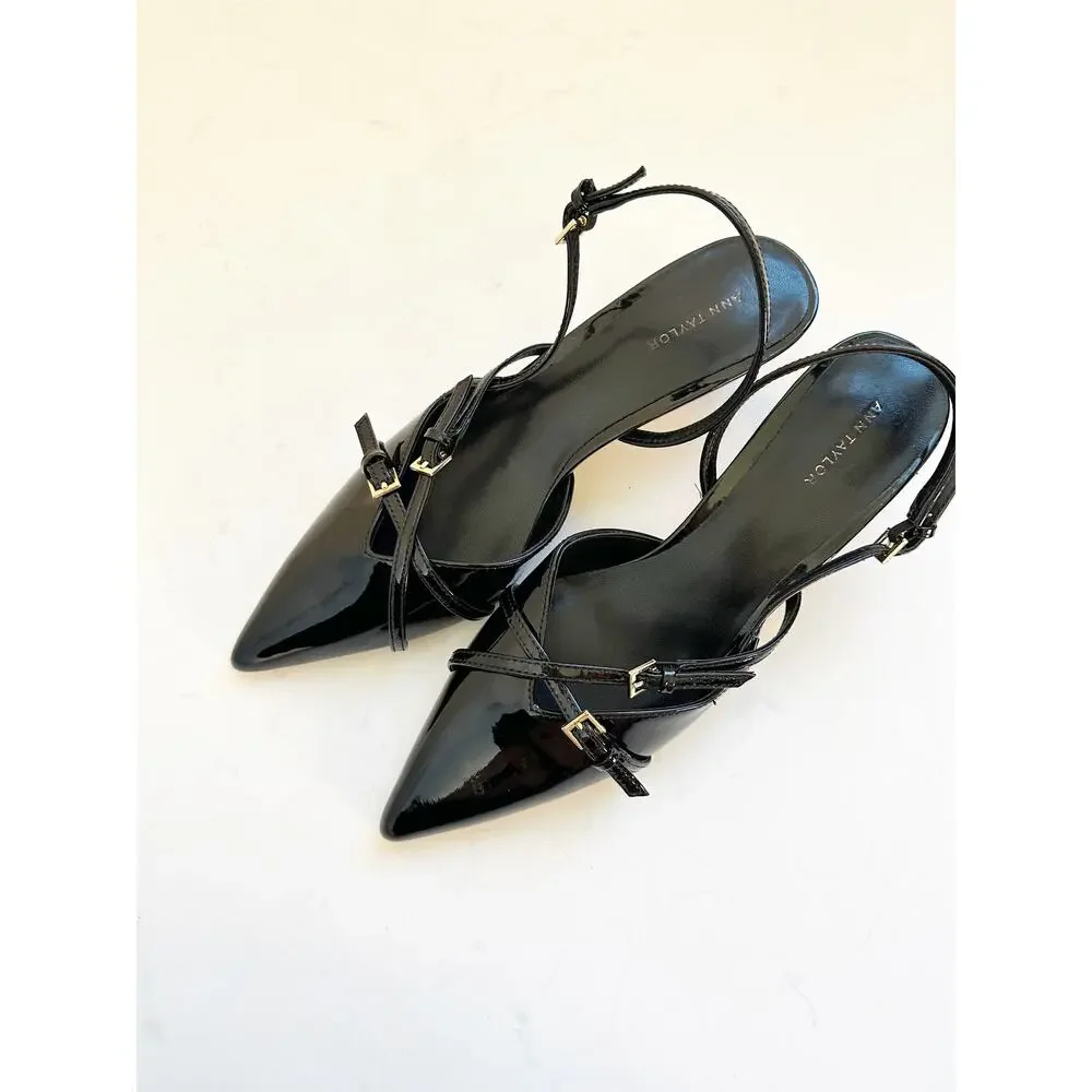 NWOB Ann Taylor Strappy Pointy Toe Patent Pump Black 6M Gold Buckles - Picture 5 of 6